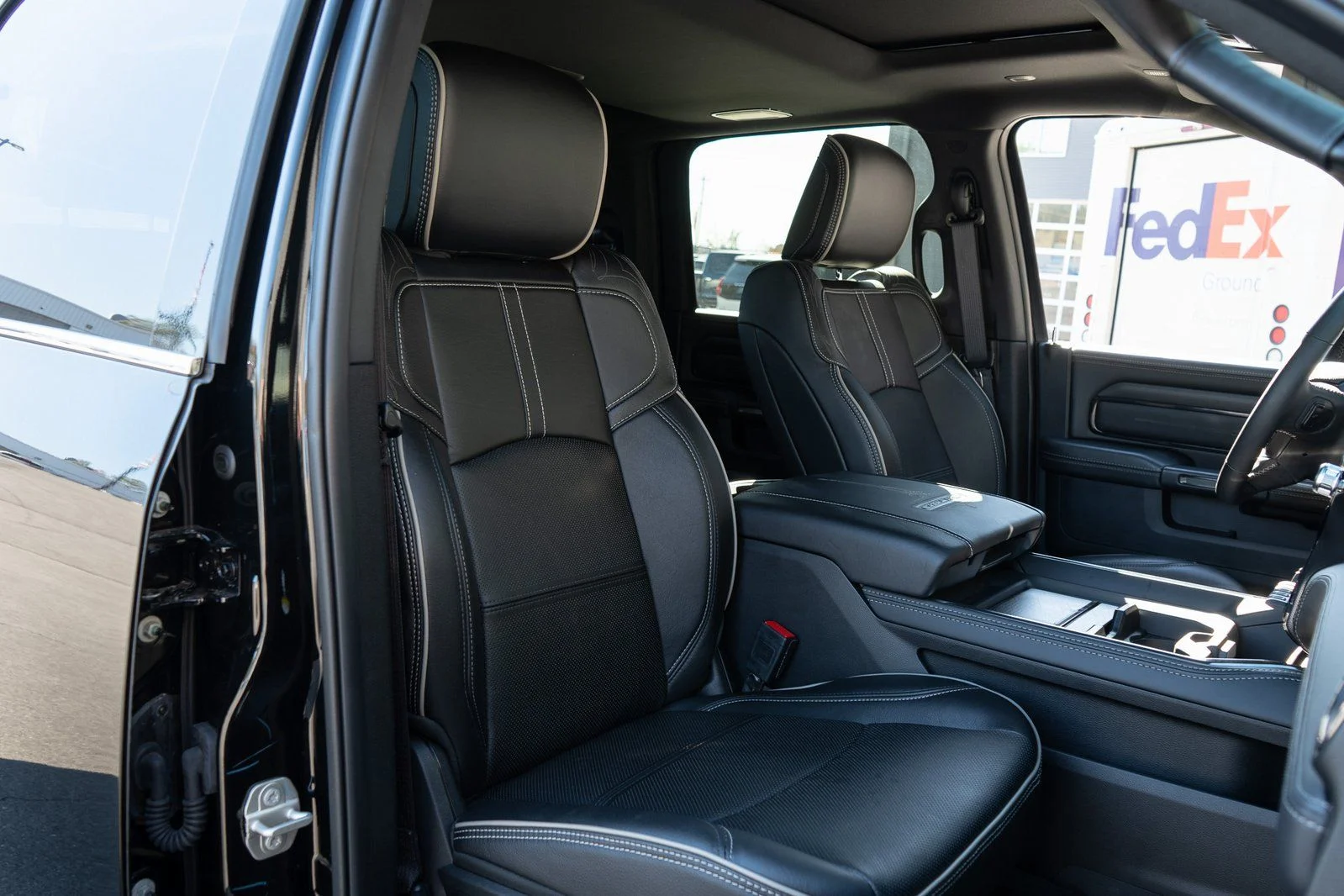 2024 RAM Ram 2500 Pickup Laramie Limited - Photo 36