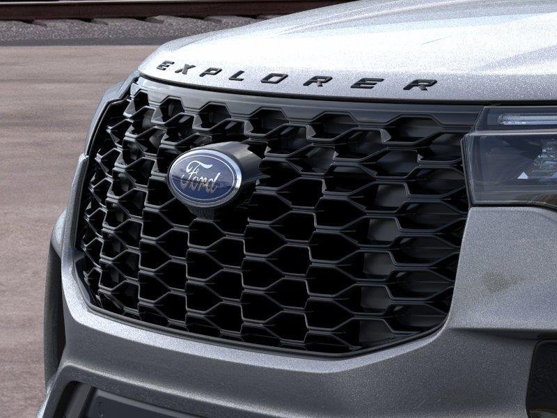 New 2026 Carbonized Gray Metallic Ford ST-Line image 17