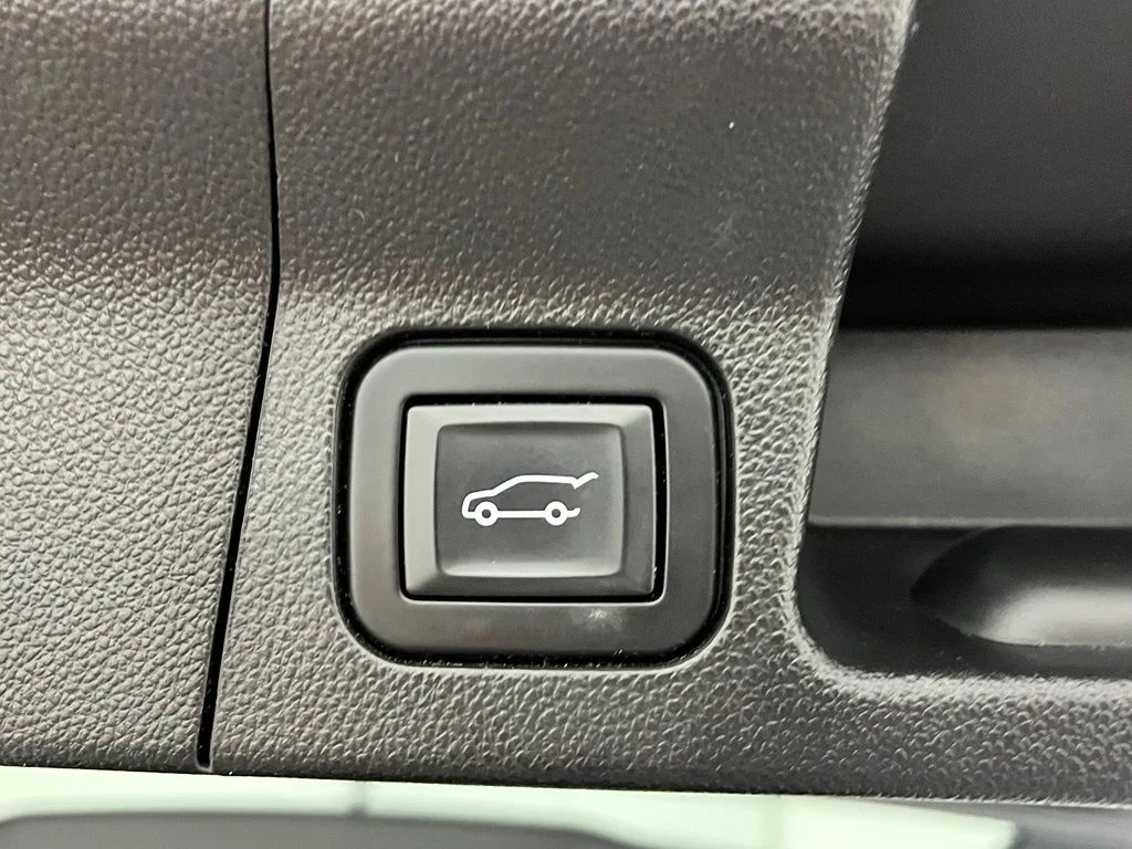 Used 2019 Silver GMC SLT-1 image 11