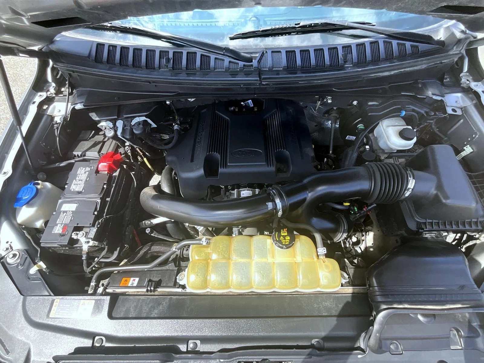Used 2020 Silver Ford Limited image 28