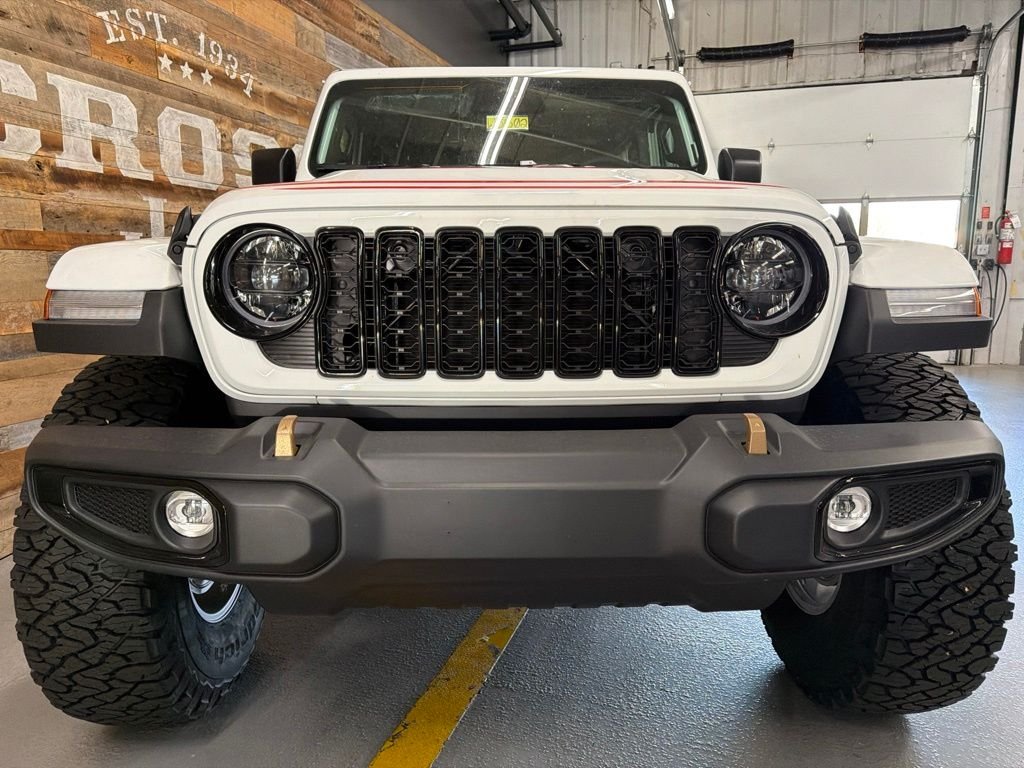 New 2026 Bright White Clearcoat Jeep Rewind Special Edition image 7