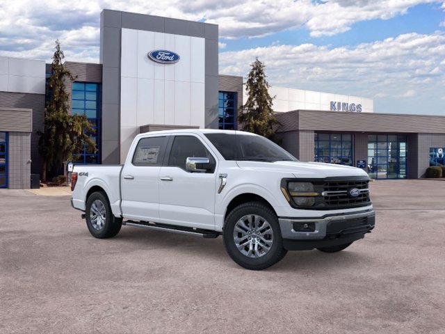 New 2026 Oxford White Ford XLT image 7
