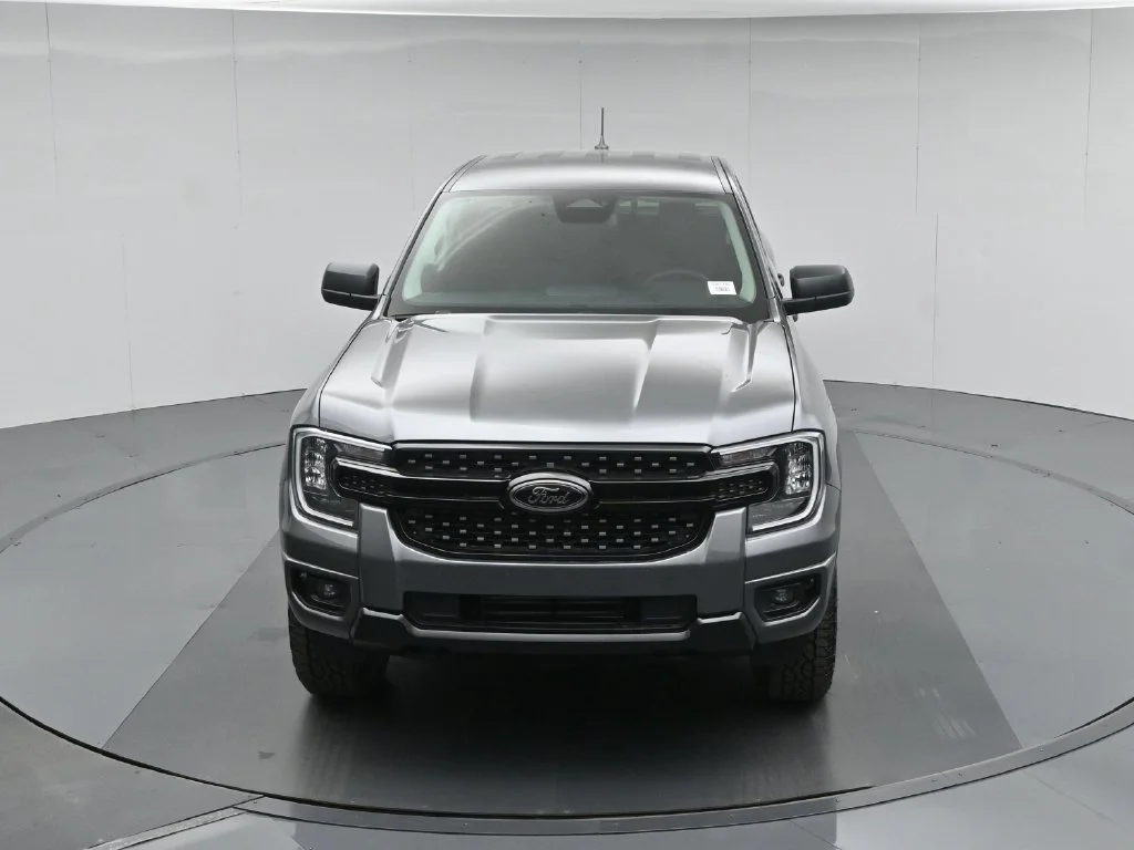 New 2026 Carbonized Gray Metallic Ford XLT image 36