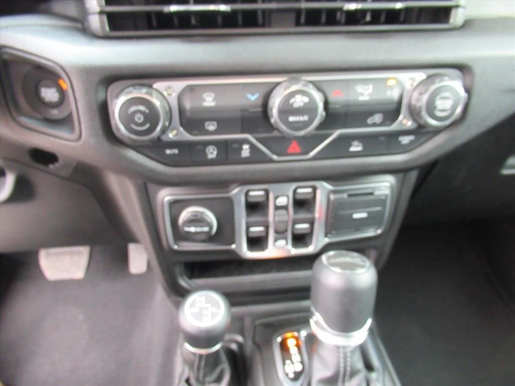 New 2026 Black Clearcoat Jeep Sport S image 24
