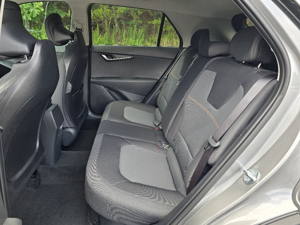 2025 Kia Niro LX - Photo 4