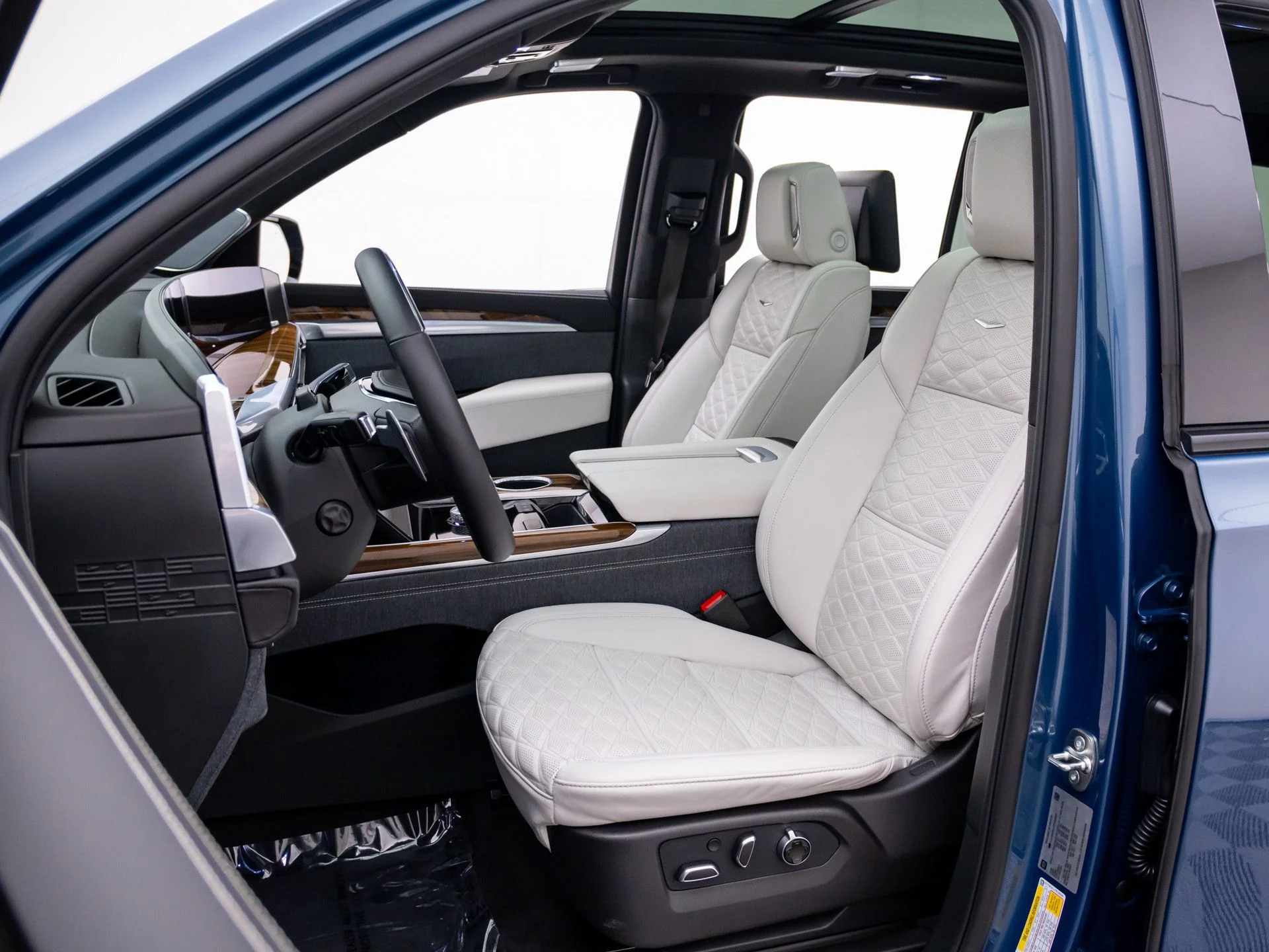 Used 2026 Blue Cadillac Platinum Sport image 17