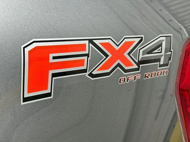 Pre-Owned 2022 Ford F-150 XLT