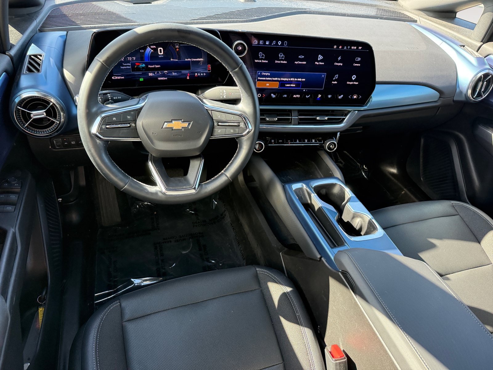 Used 2024 Summit White Chevrolet LT image 15