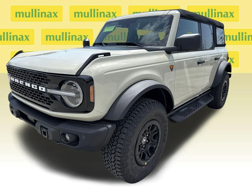 New 2026 Beige Ford Badlands image 17