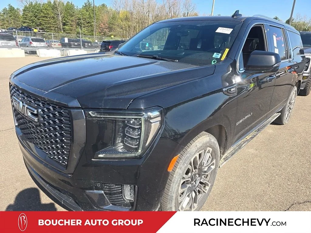 2023 GMC Yukon Denali Ultimate's photo