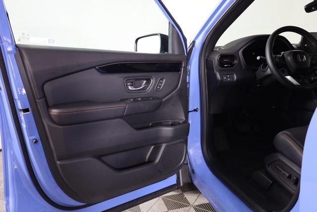 Used 2025 Blue Honda TrailSport image 42