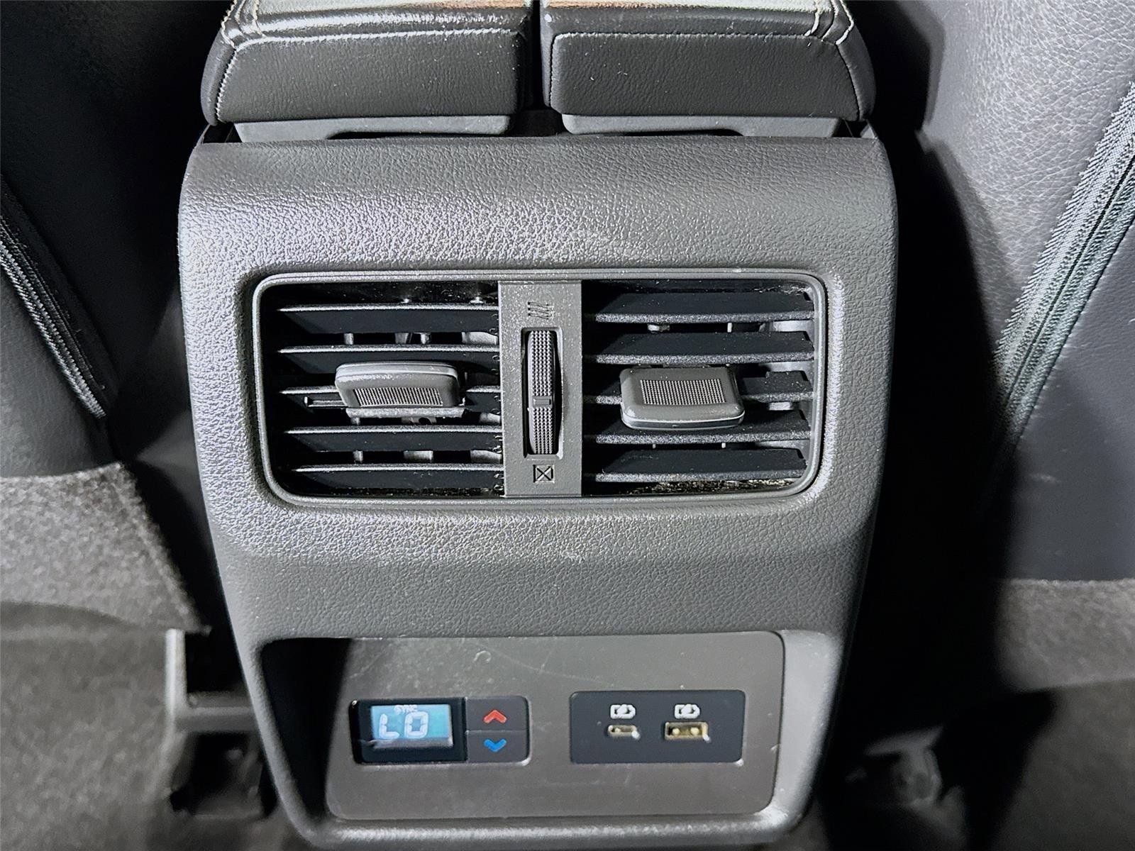 Used 2021 Boulder Gray Pearl Nissan SL image 26