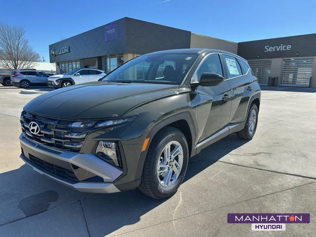 2026 Hyundai TUCSON SE