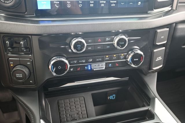 New 2026 Star White Metallic Tri-Coat Ford F-350® Platinum® image 86