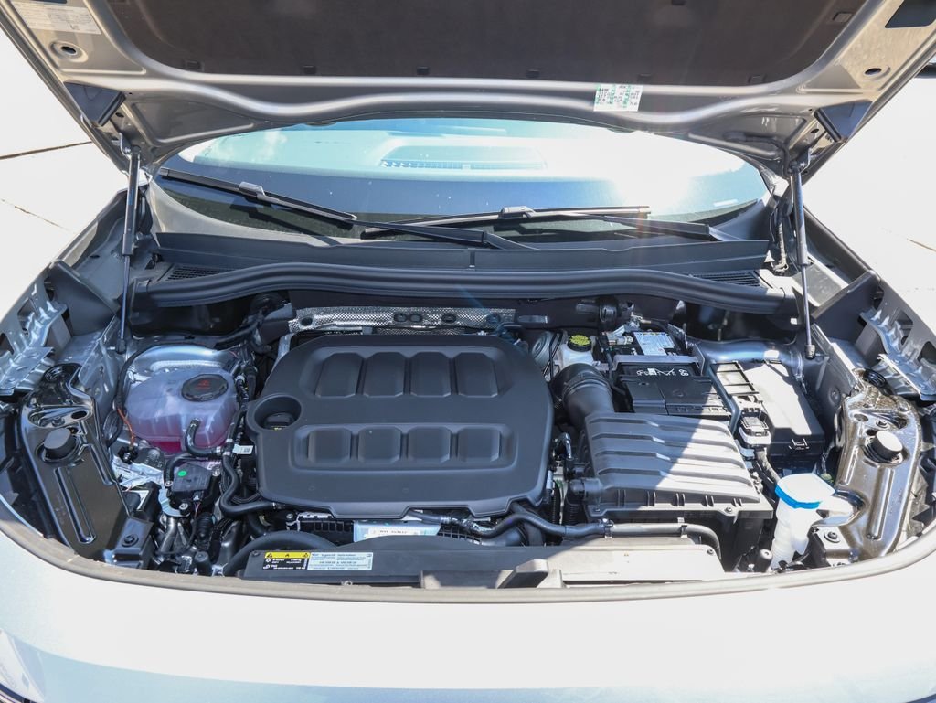 New 2026 Silver Volkswagen 2.0T SE image 32