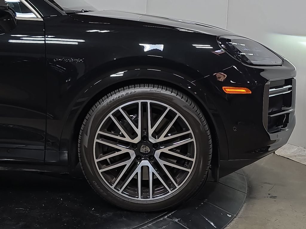 Certified Used 2026  Porsche Turbo image 11