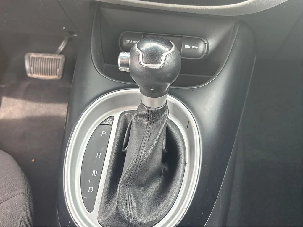 Used 2016 Black Kia Base image 27