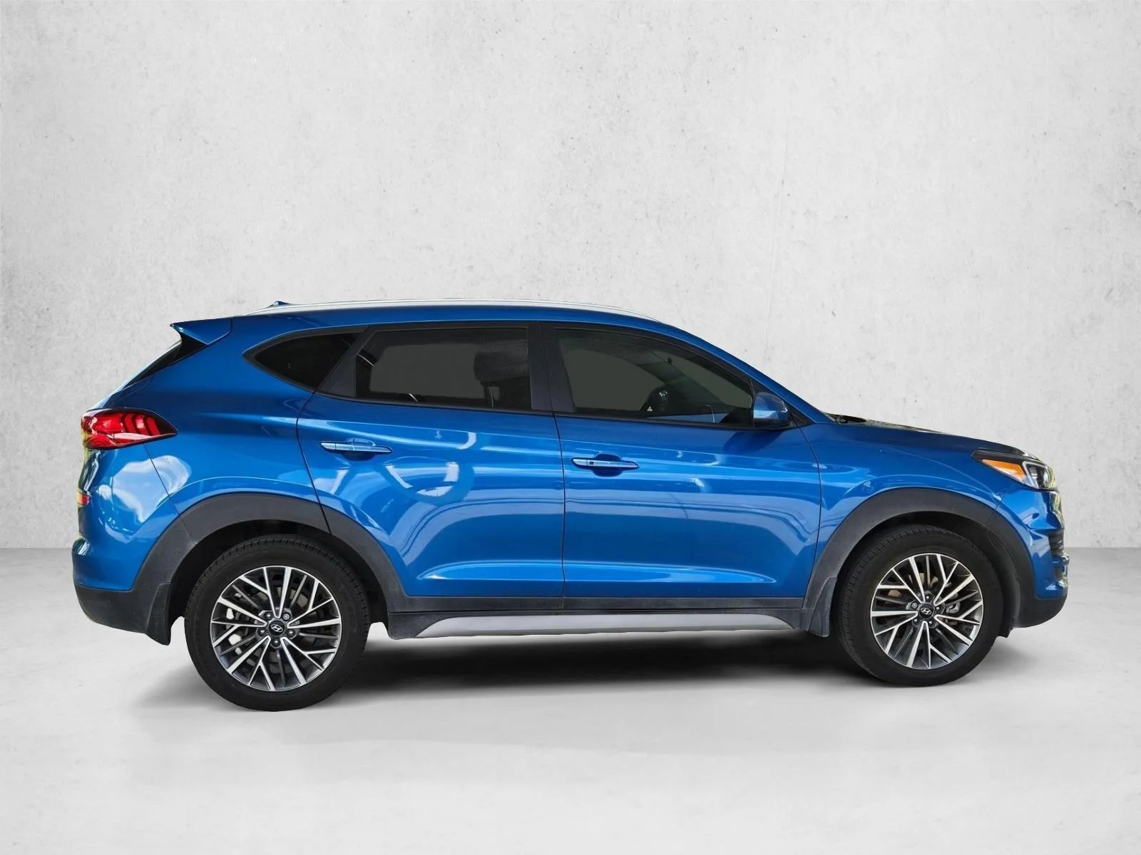 Used 2021 Aqua Blue Hyundai SEL image 4