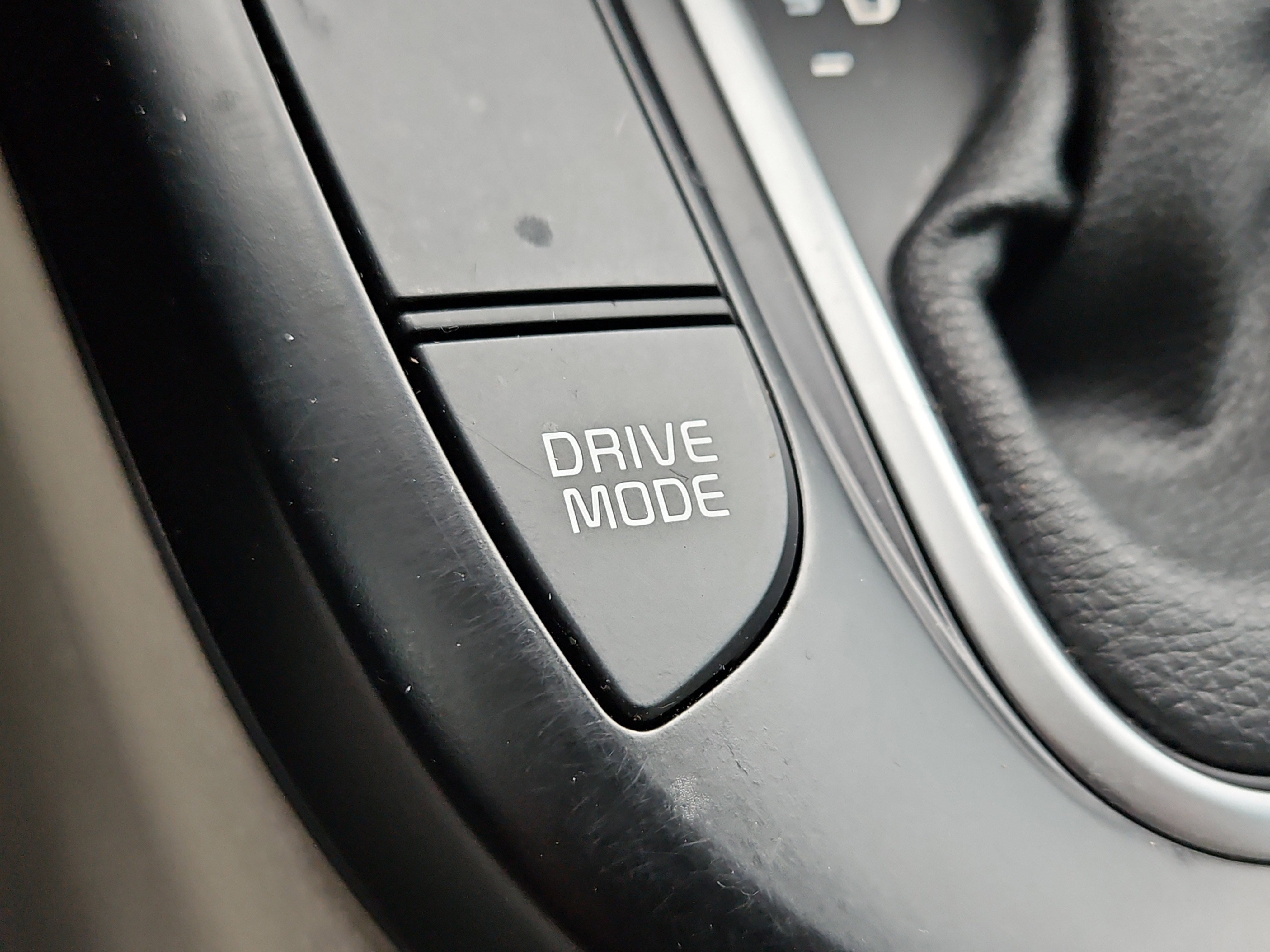 Certified Used 2025 Fusion Black Kia LX image 26