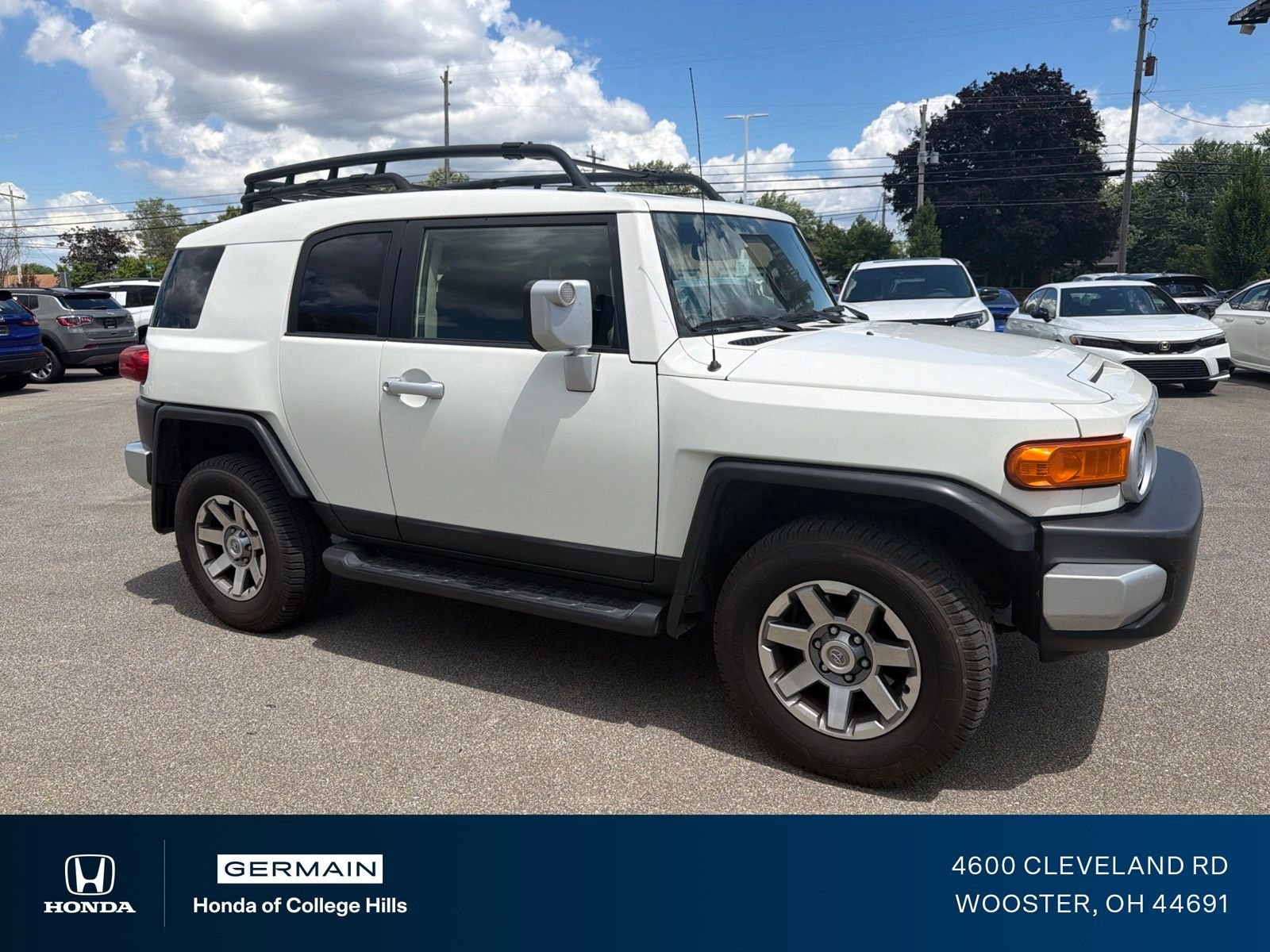 Used 2014 Iceberg Toyota Base image 3