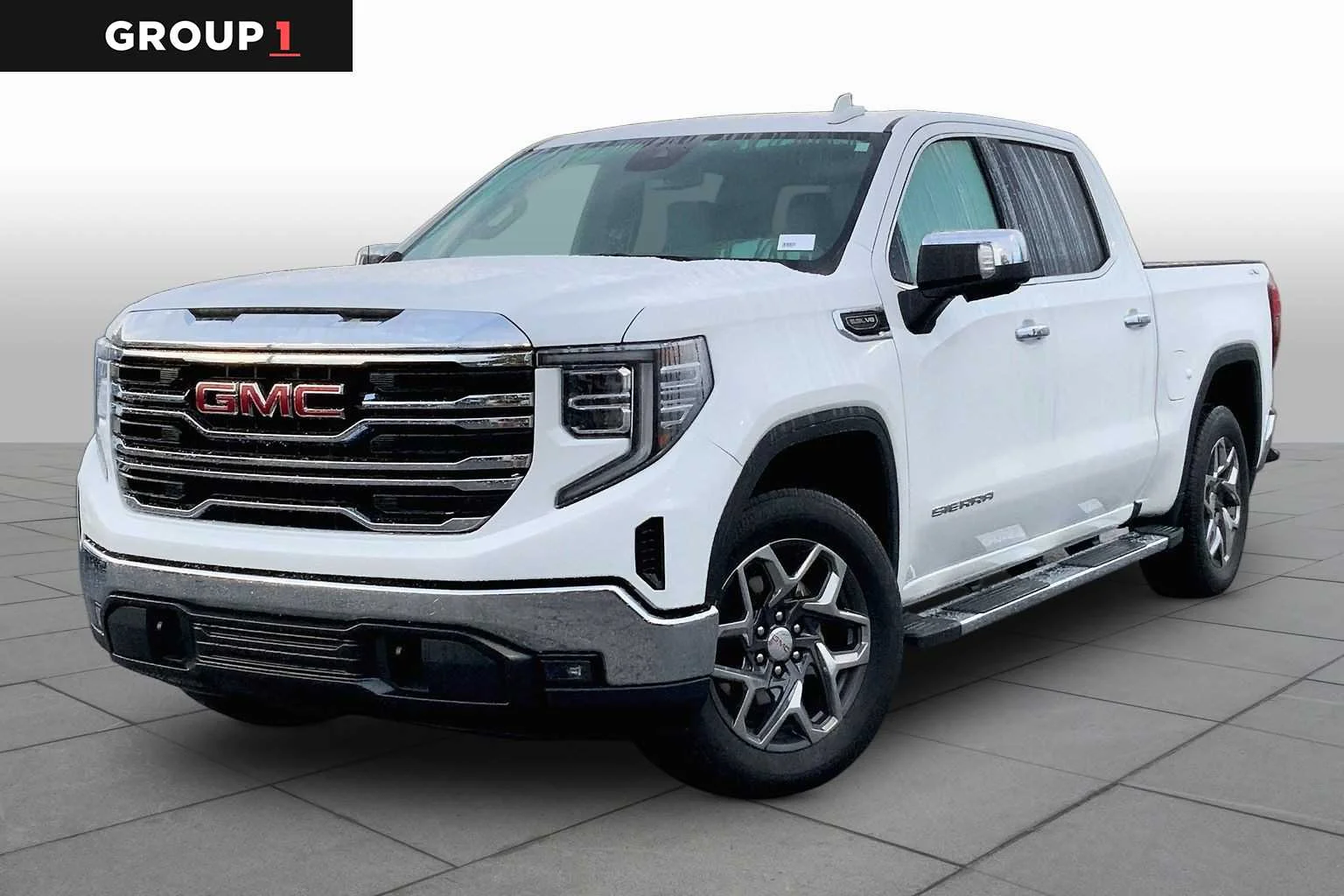 2023 GMC Sierra 4WD Crew Cab Short Box SLT's photo