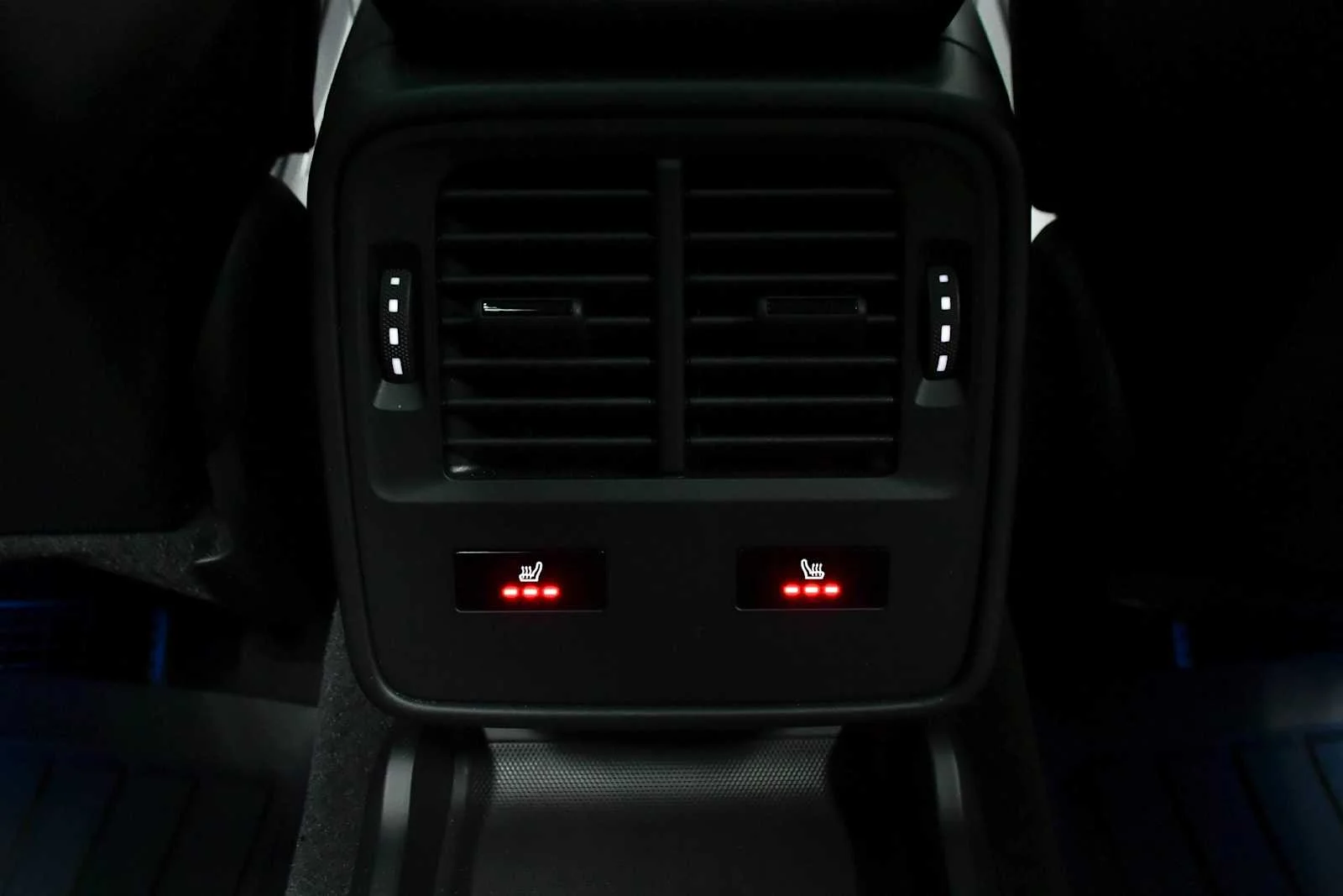 Used 2021 Jet Black Metallic Porsche 4 image 22