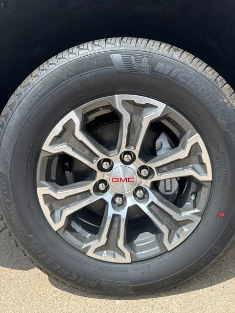 2026 GMC Sierra 1500 SLE - Photo 57