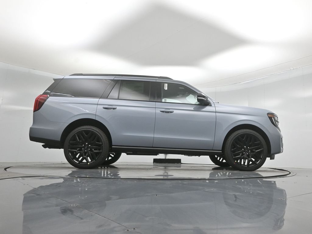 New 2026 Glacier Gray Metallic Tri-Coat Ford Platinum image 48