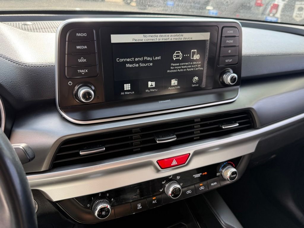 Used 2020 Grey Kia LX image 22