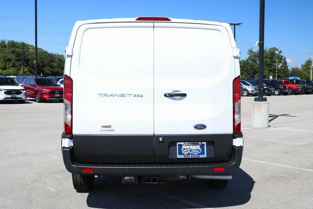 2025 Ford Transit Van Base - Photo 17