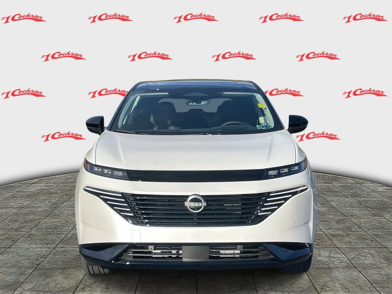 New 2026 Everest White Pearl Tricoat/Super Black Nissan Platinum image 8