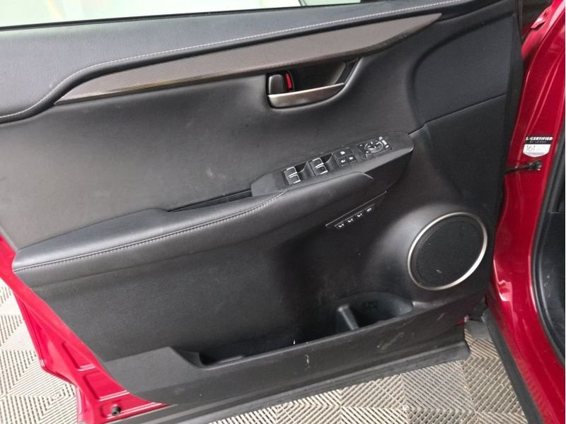 Used 2019 Matador Red Mica Lexus Base image 15