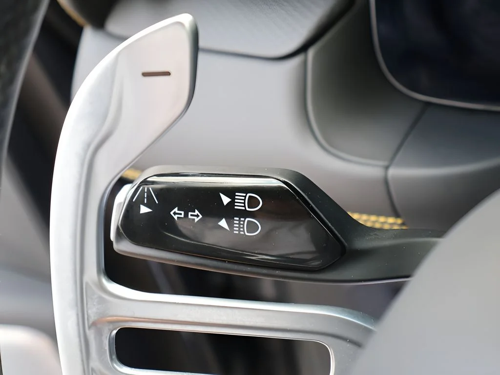Used 2023 Grigio Lava Opaco Matte Maserati Trofeo image 36