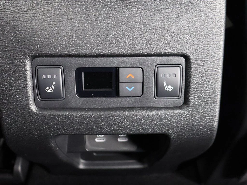 2025 Mitsubishi Outlander SEL - Photo 53