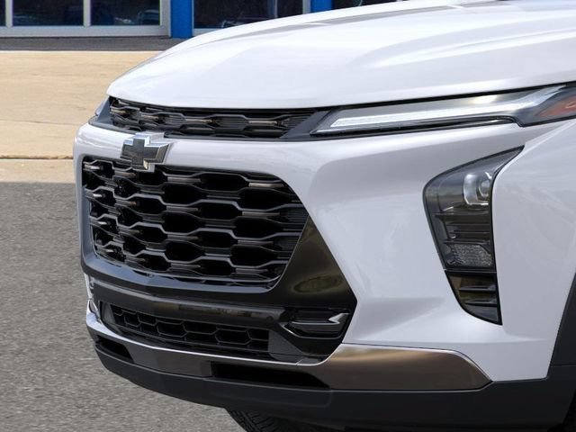 New 2026 Summit White Chevrolet ACTIV image 14