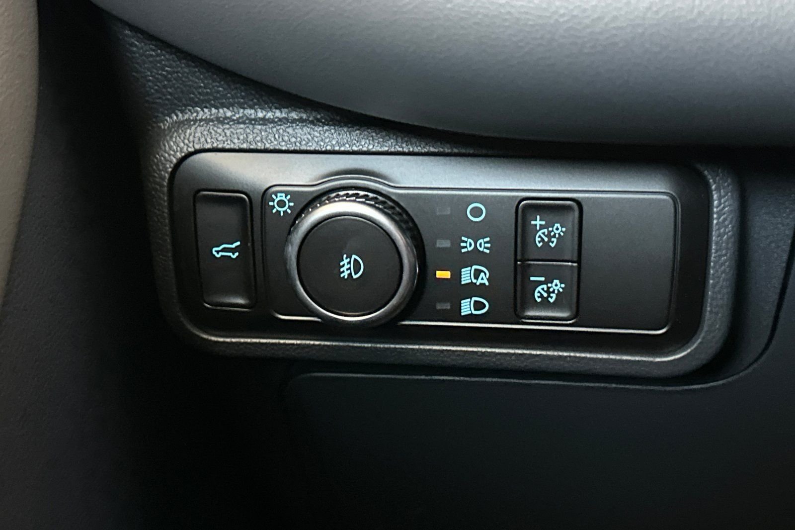 Used 2026 White Ford Active image 29