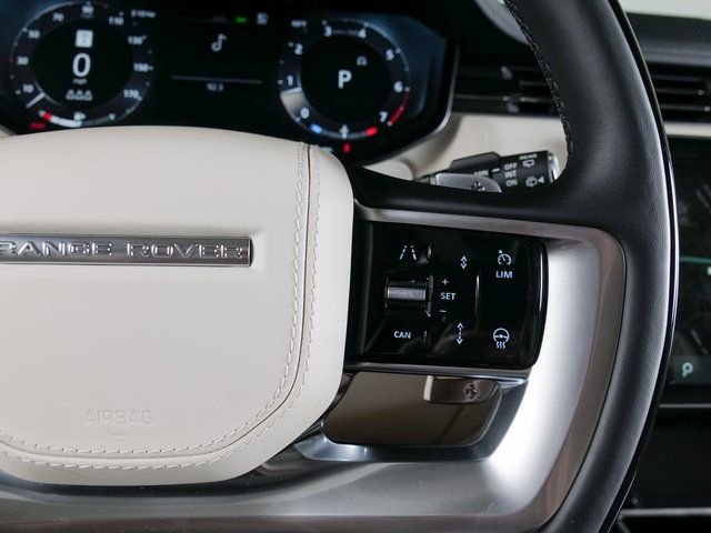 New 2026 Fuji White Land Rover SE image 21