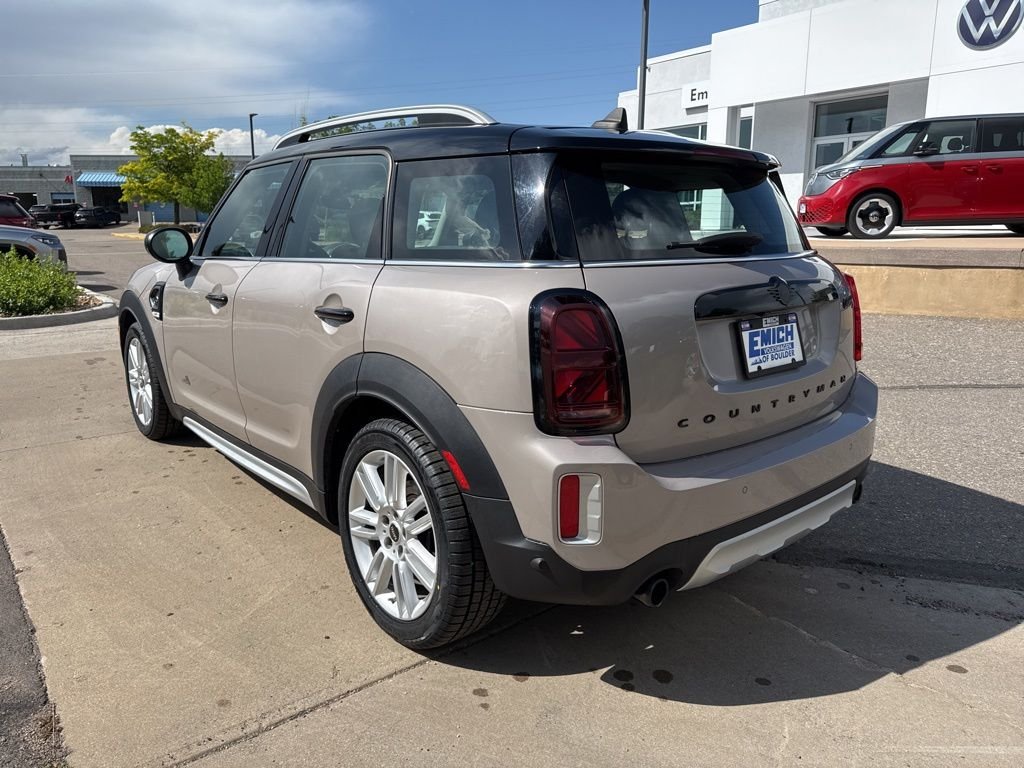 Used 2022 Gray Metallic MINI  image 3