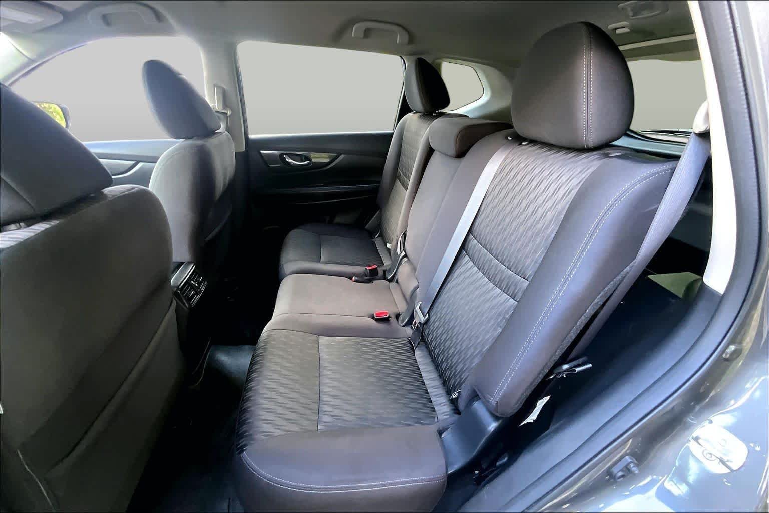 Used 2018 Gun Metallic Nissan SV image 19