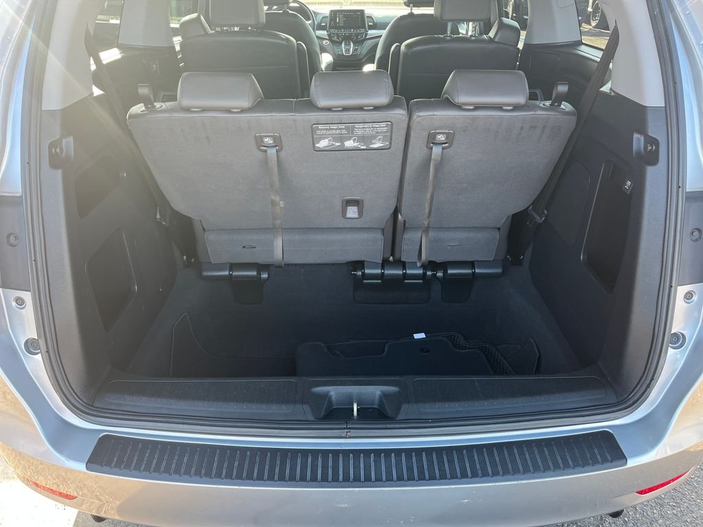 Used 2019 Silver Honda EX-L image 24