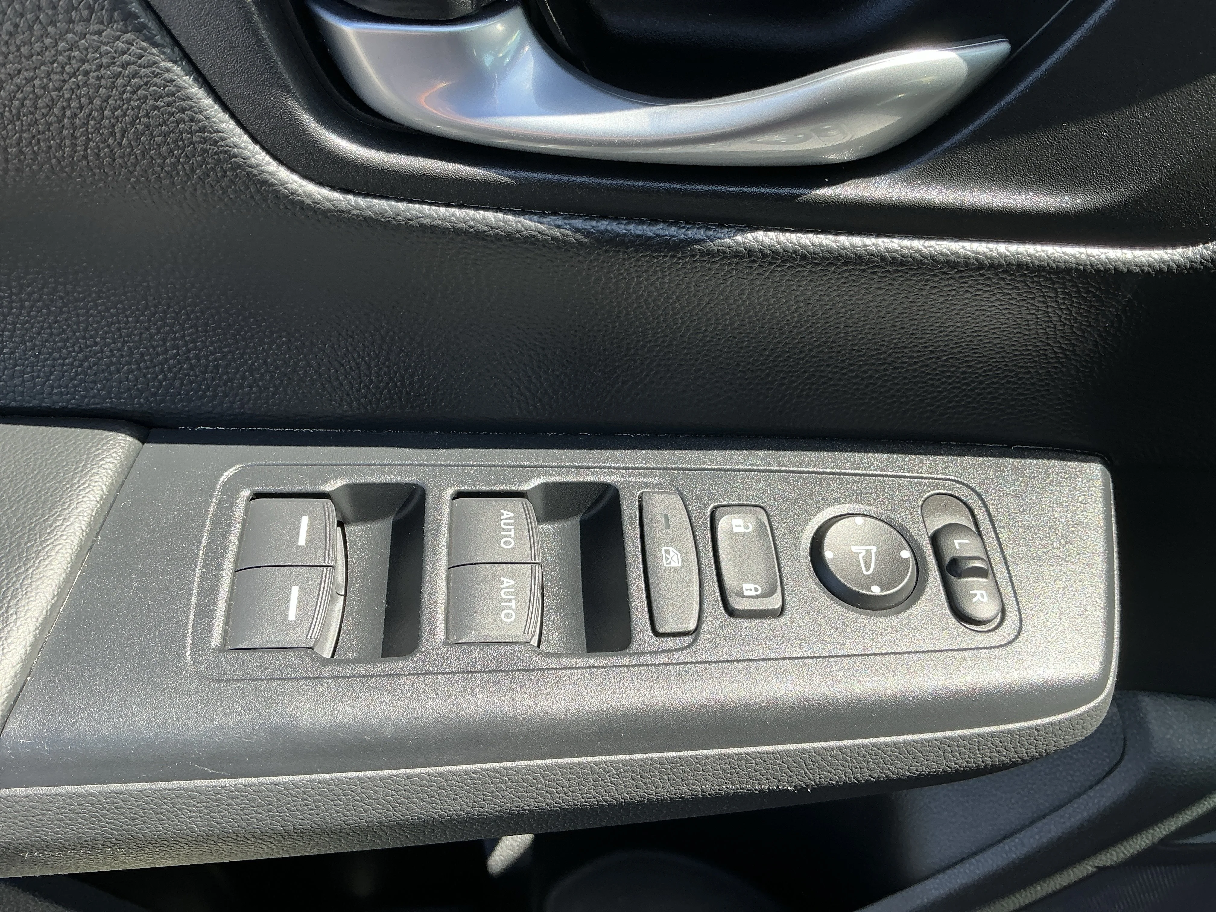 2024 Honda CR-V EX - Photo 54