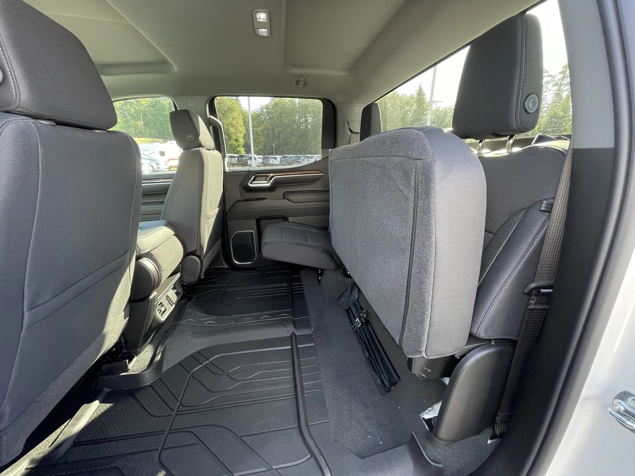 2026 Chevrolet Silverado 1500 RST - Photo 28
