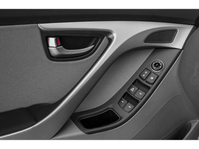 Used 2015 Geranium Red Hyundai SE image 23