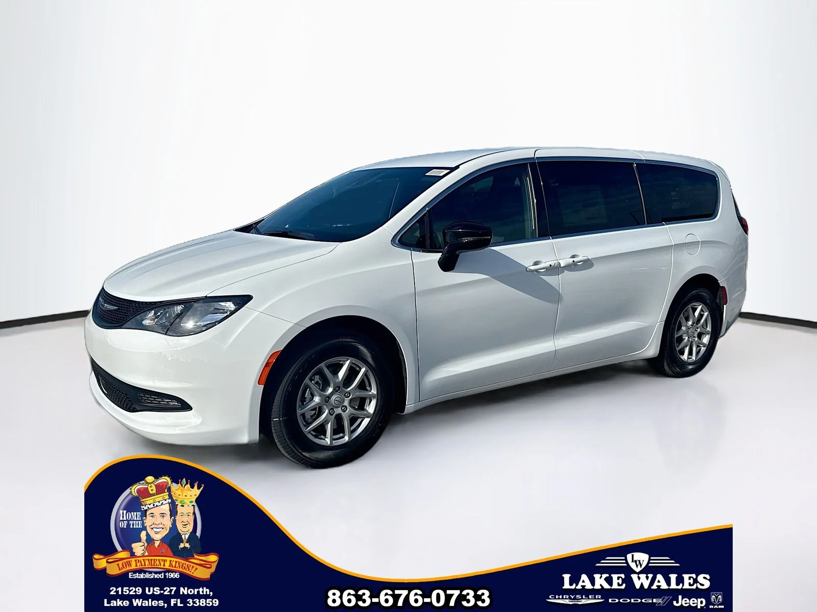New 2026 Bright White Clear-Coat Exterior Paint Chrysler  image 2