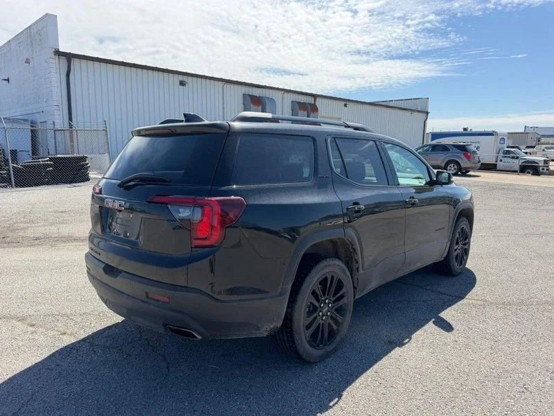 Used 2023 Ebony Twilight Metallic GMC SLE image 3