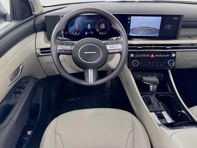 New 2026 Silver Hyundai SEL FWD image 35