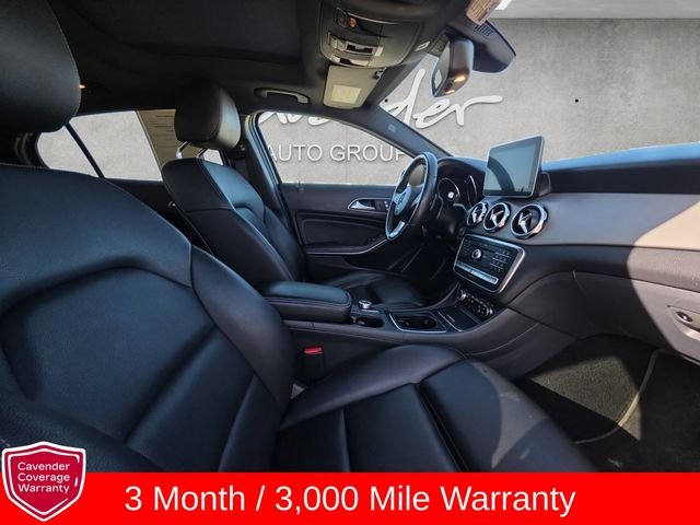 Used 2018  Mercedes-Benz GLA 250 image 24