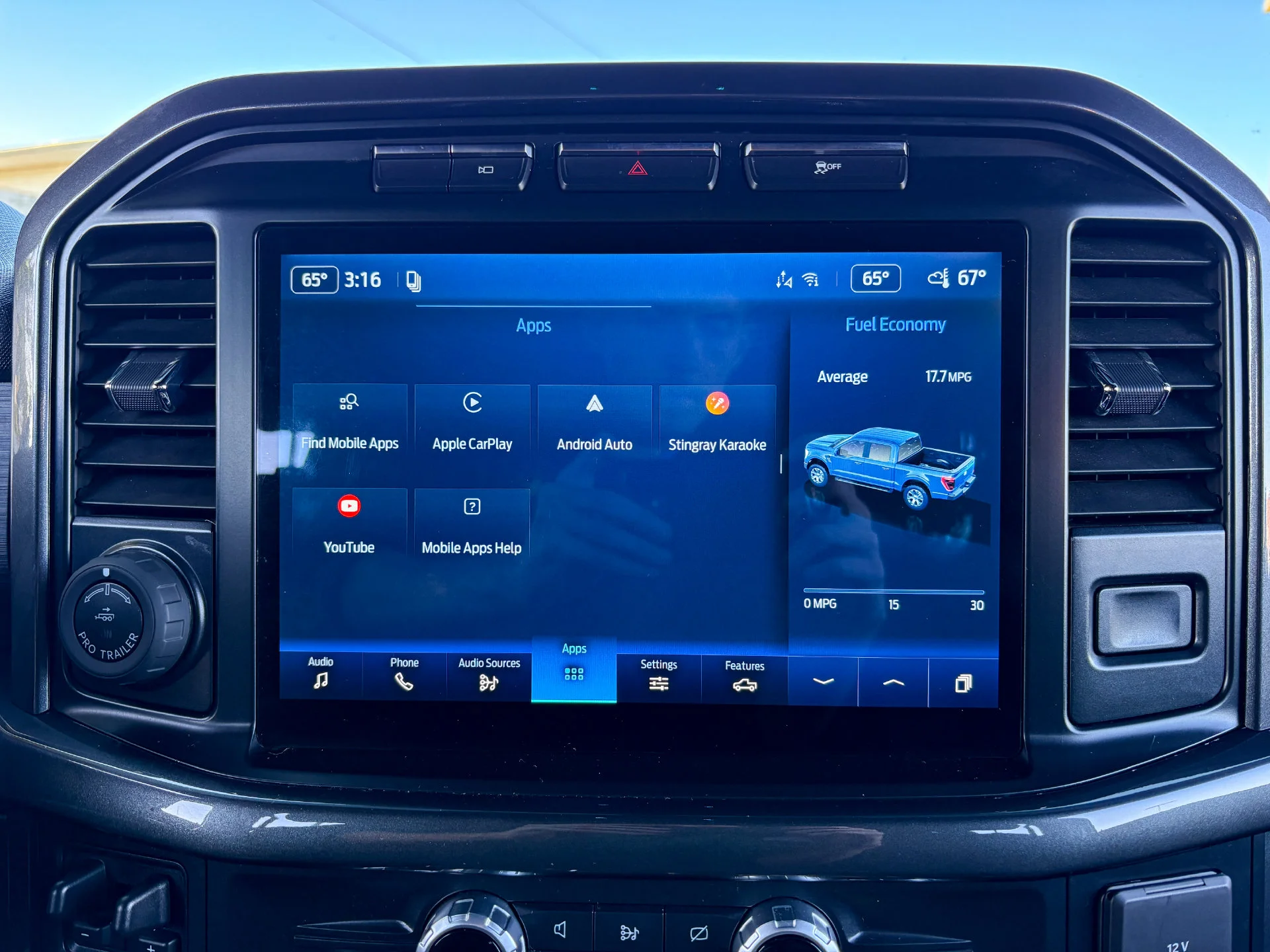 Used 2022 White Ford XLT image 19