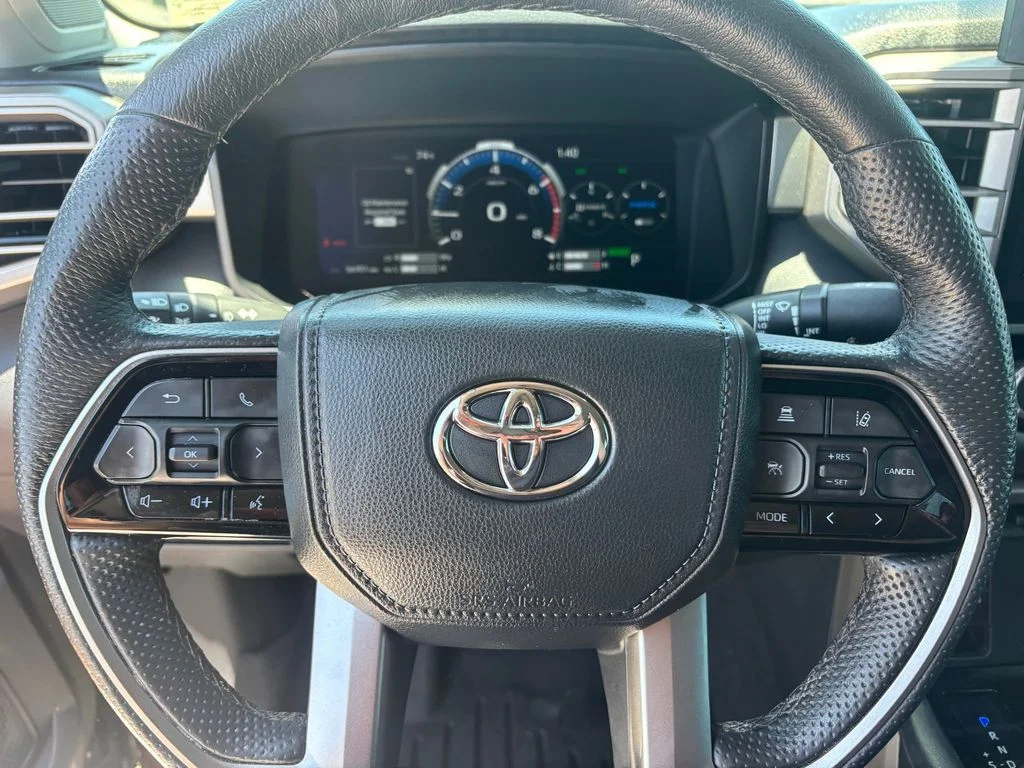 Used 2023  Toyota Limited image 16