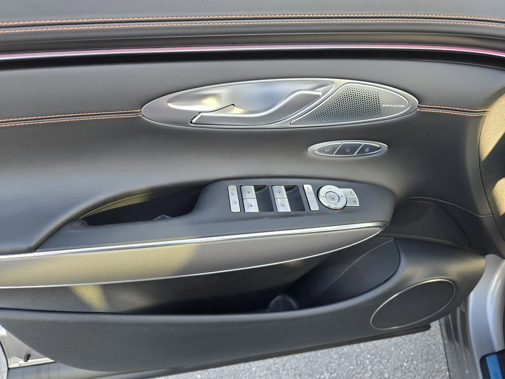 New 2026 Blue Genesis 2.5T Sport Prestige image 18